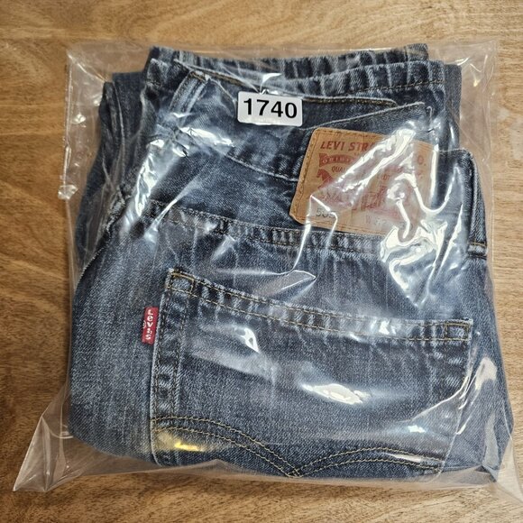 Levi's 505 Jeans Men's 32x30 Blue Denim Relaxed Fit Medium Wash Straight Leg - Picture 15 of 15